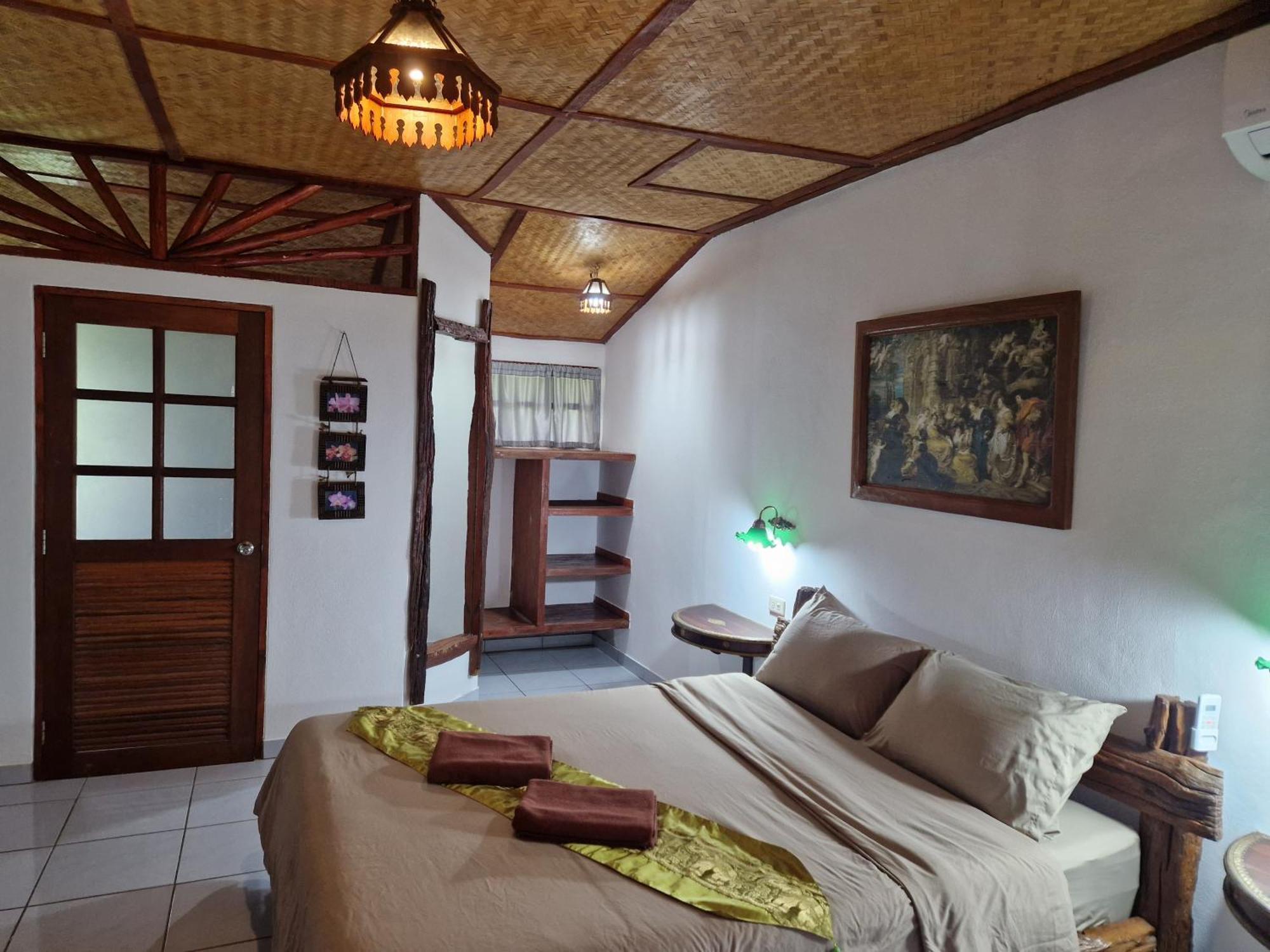 Xpai Hotel Luaran gambar