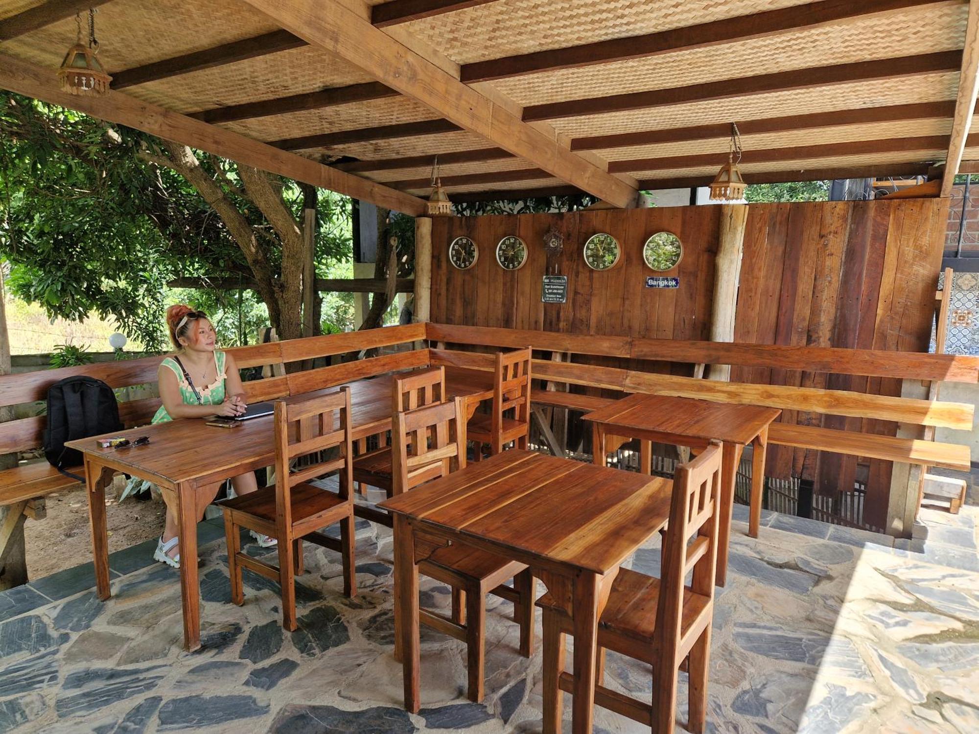Xpai Hotel Luaran gambar
