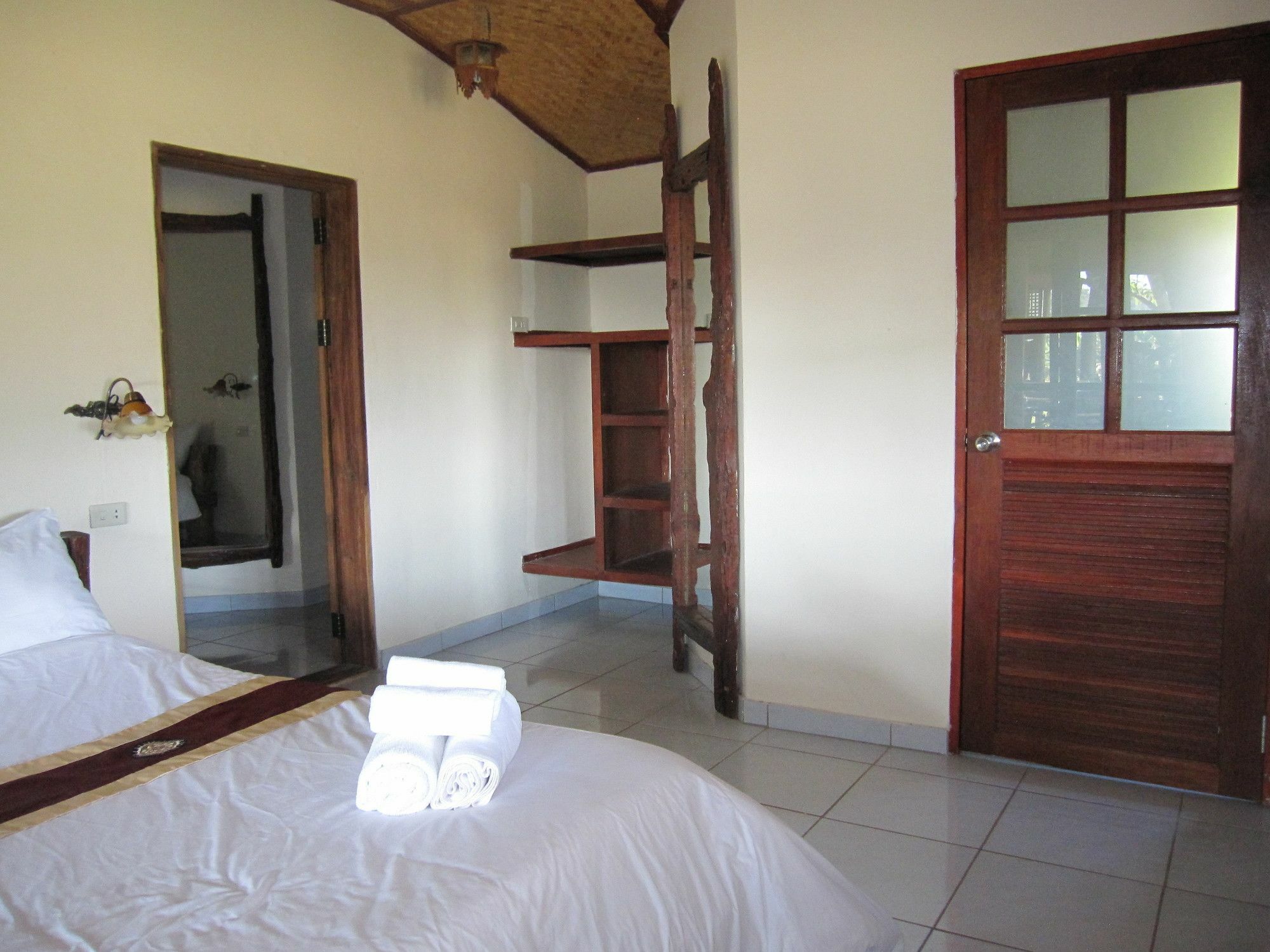 Xpai Hotel Luaran gambar