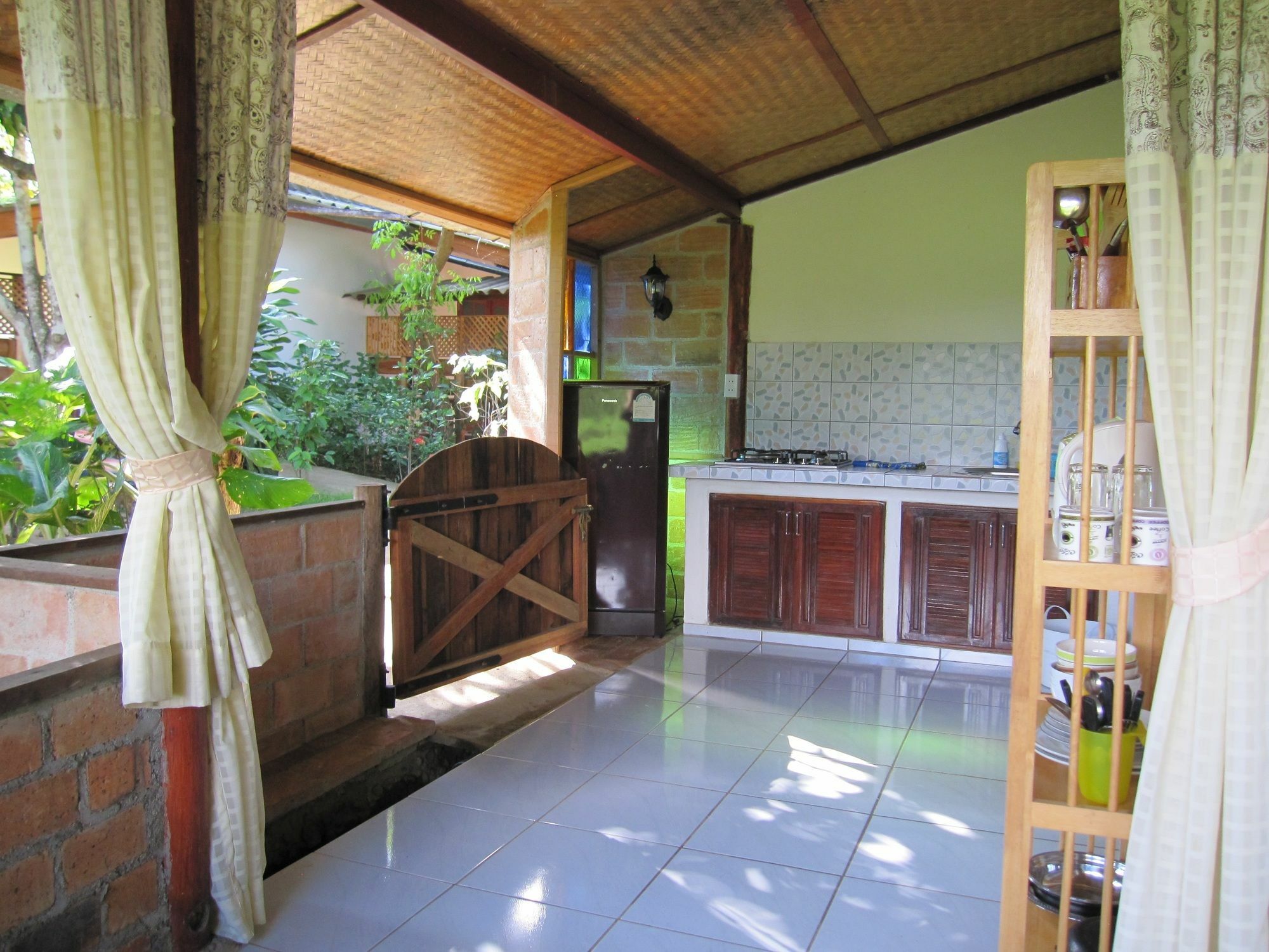 Xpai Hotel Luaran gambar